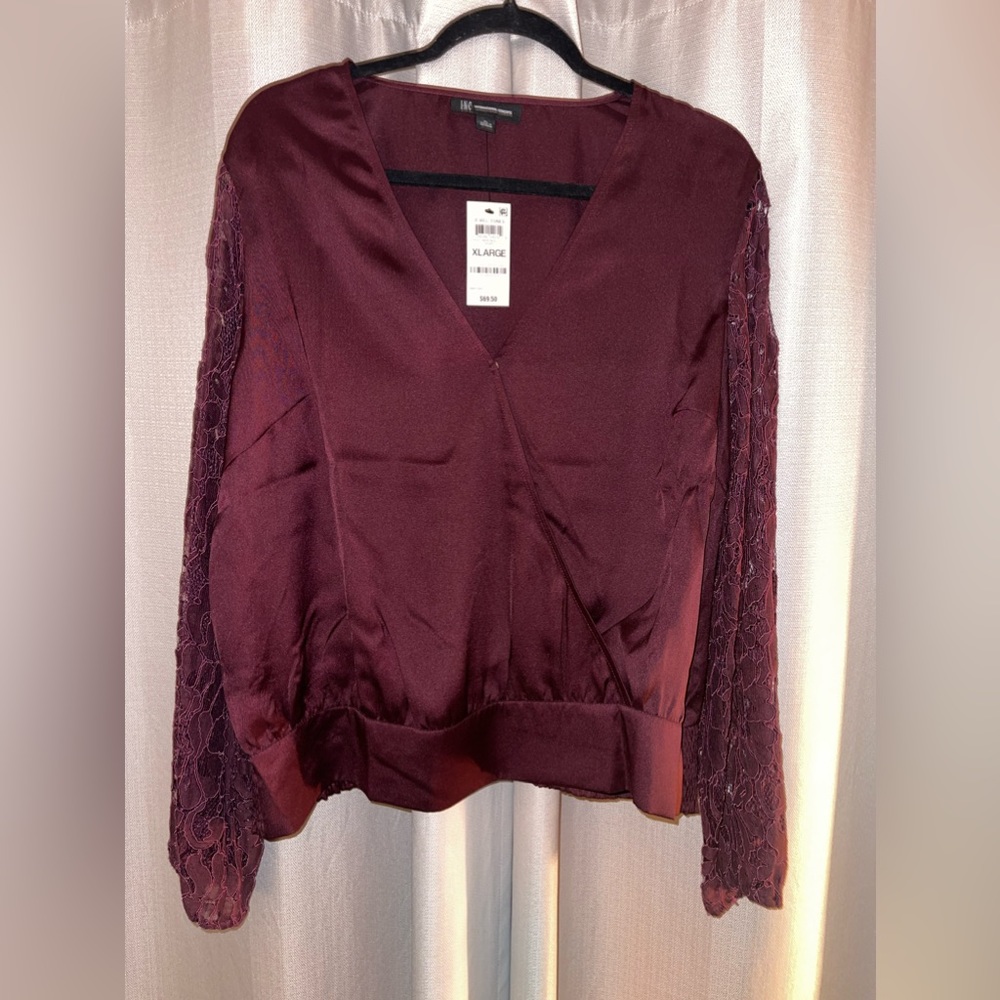 Burgundy satin lace top, NWT.